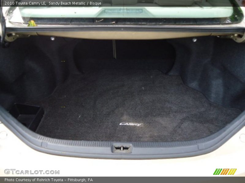 Sandy Beach Metallic / Bisque 2010 Toyota Camry LE