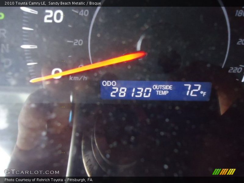 Sandy Beach Metallic / Bisque 2010 Toyota Camry LE