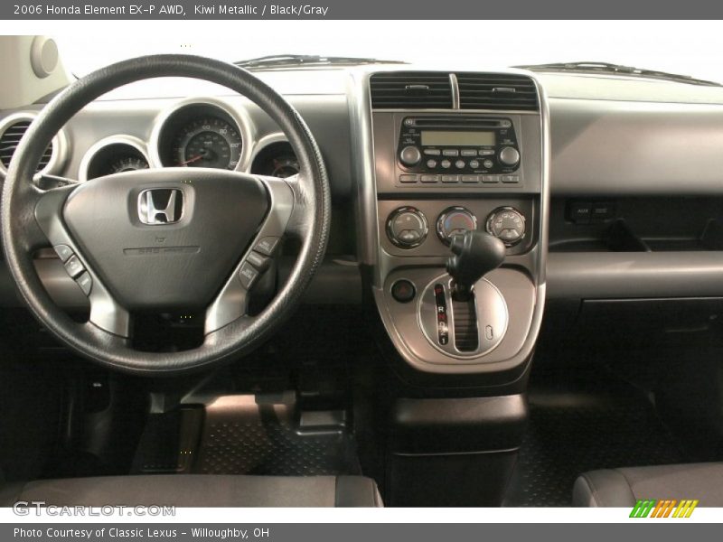 Dashboard of 2006 Element EX-P AWD