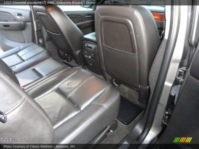 Graystone Metallic / Ebony 2007 Chevrolet Avalanche LT 4WD