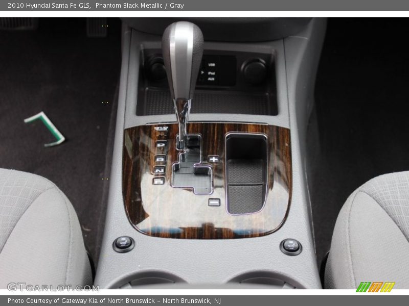 Phantom Black Metallic / Gray 2010 Hyundai Santa Fe GLS