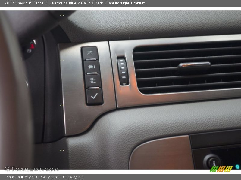 Bermuda Blue Metallic / Dark Titanium/Light Titanium 2007 Chevrolet Tahoe LS