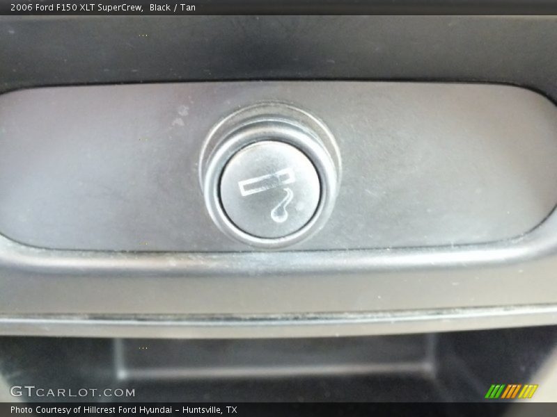Black / Tan 2006 Ford F150 XLT SuperCrew