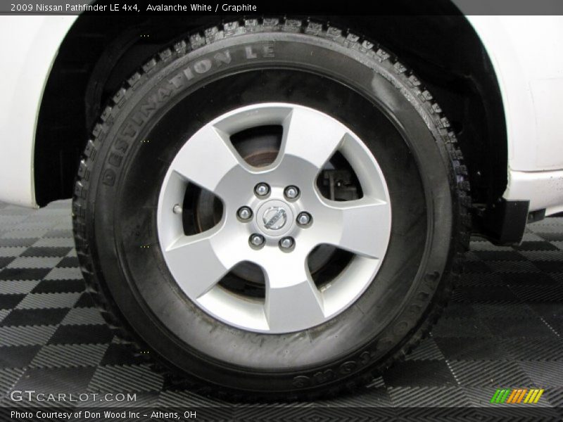 Avalanche White / Graphite 2009 Nissan Pathfinder LE 4x4