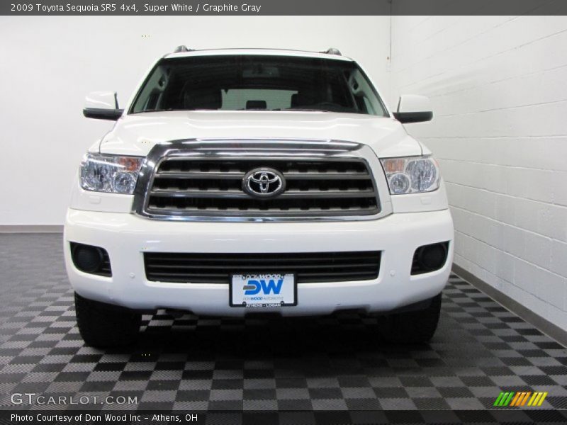 Super White / Graphite Gray 2009 Toyota Sequoia SR5 4x4