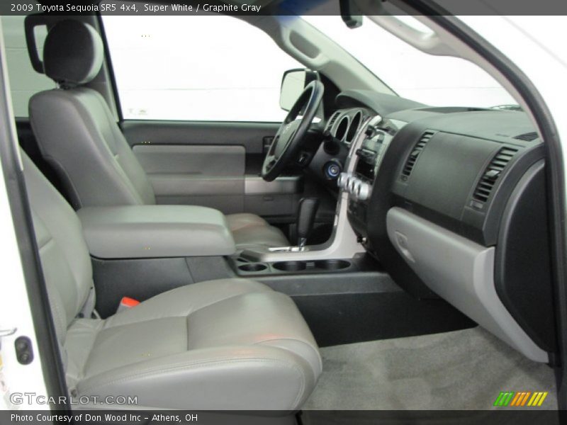 Super White / Graphite Gray 2009 Toyota Sequoia SR5 4x4