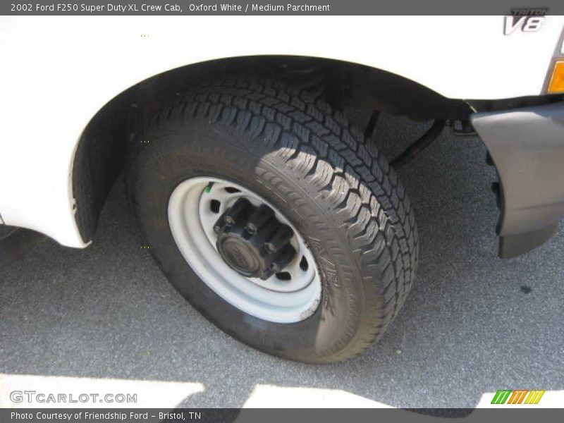 Oxford White / Medium Parchment 2002 Ford F250 Super Duty XL Crew Cab