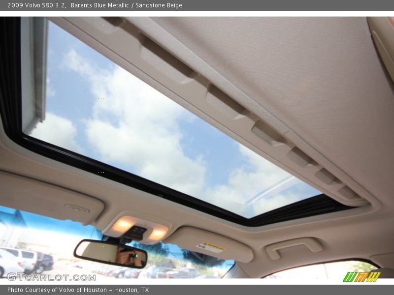 Barents Blue Metallic / Sandstone Beige 2009 Volvo S80 3.2