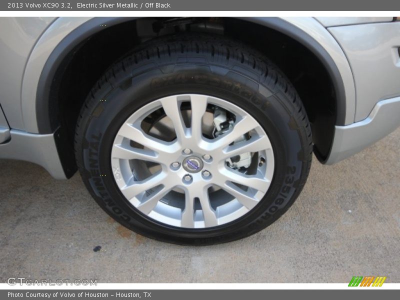 Electric Silver Metallic / Off Black 2013 Volvo XC90 3.2