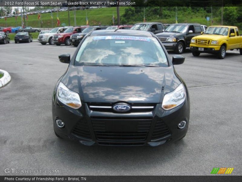 Tuxedo Black Metallic / Two-Tone Sport 2012 Ford Focus SE Sport Sedan