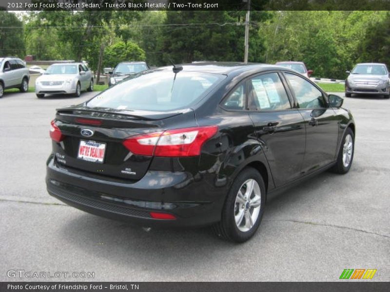 Tuxedo Black Metallic / Two-Tone Sport 2012 Ford Focus SE Sport Sedan