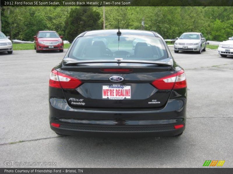 Tuxedo Black Metallic / Two-Tone Sport 2012 Ford Focus SE Sport Sedan