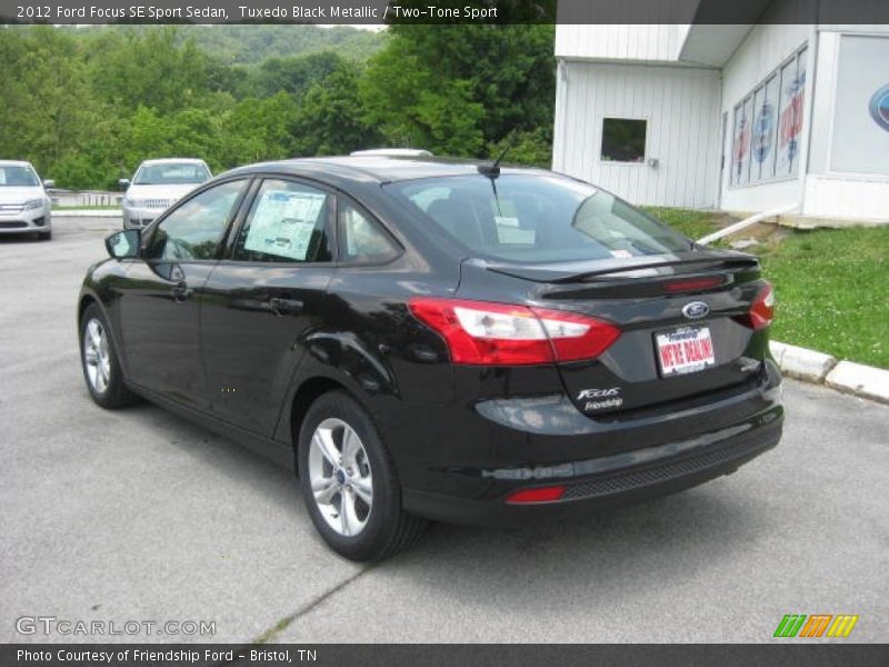 Tuxedo Black Metallic / Two-Tone Sport 2012 Ford Focus SE Sport Sedan