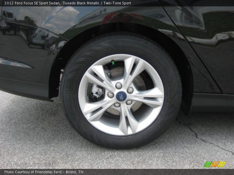 Tuxedo Black Metallic / Two-Tone Sport 2012 Ford Focus SE Sport Sedan