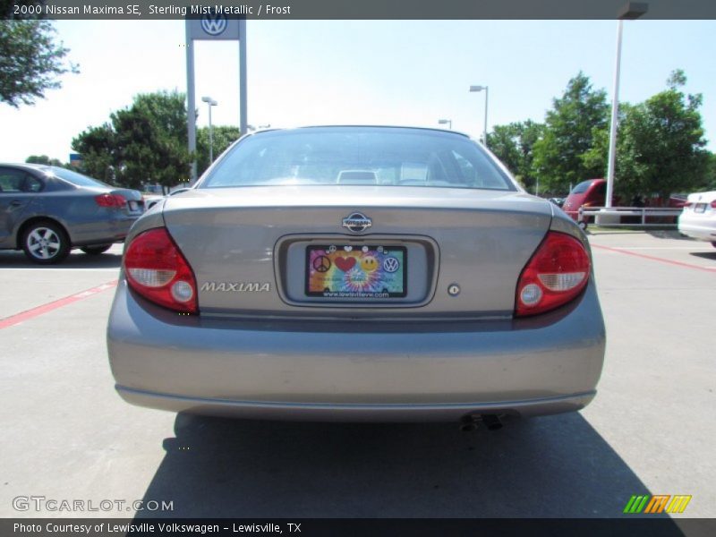 Sterling Mist Metallic / Frost 2000 Nissan Maxima SE