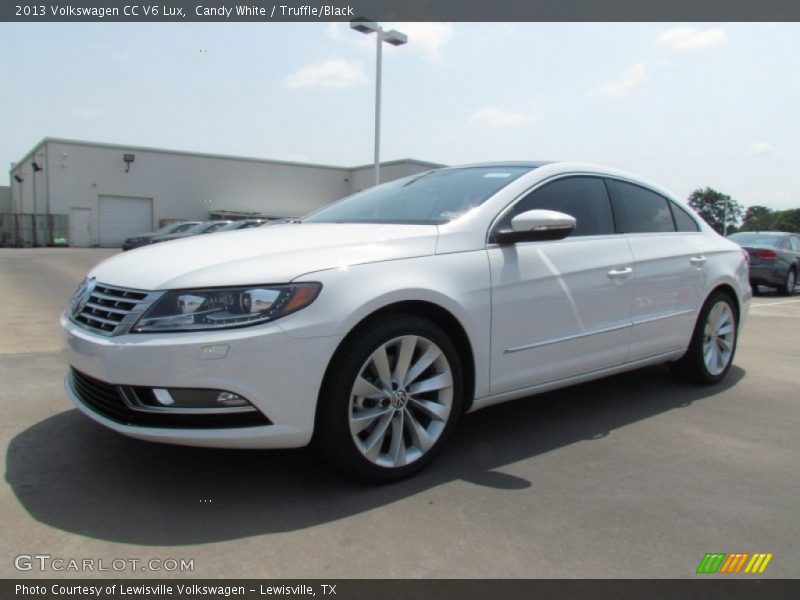 Front 3/4 View of 2013 CC V6 Lux