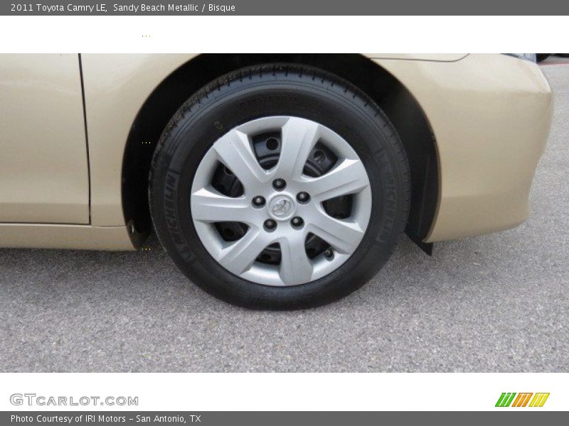 Sandy Beach Metallic / Bisque 2011 Toyota Camry LE