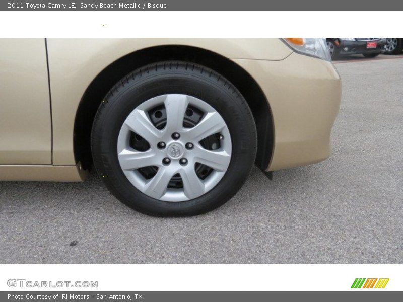 Sandy Beach Metallic / Bisque 2011 Toyota Camry LE