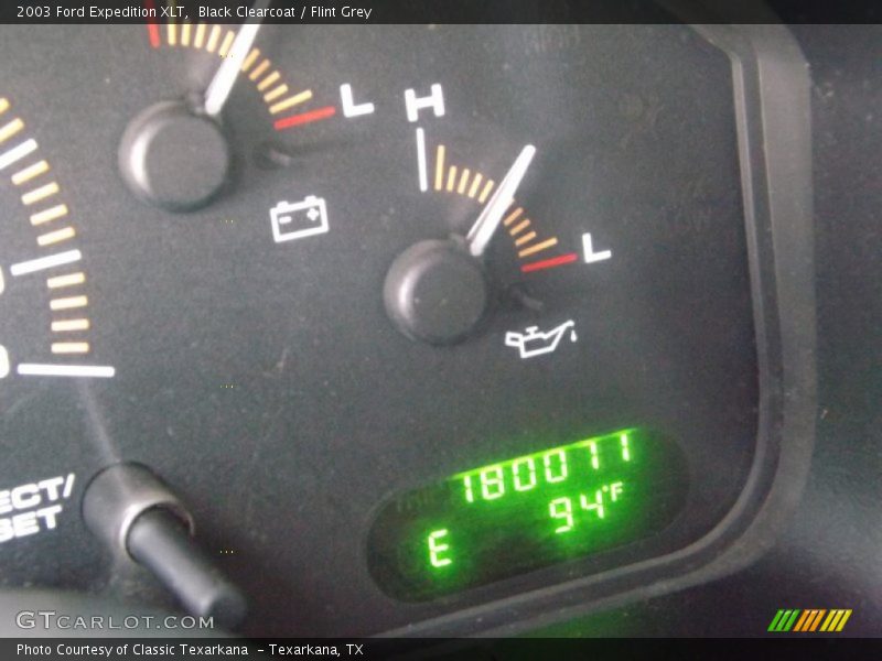 Black Clearcoat / Flint Grey 2003 Ford Expedition XLT