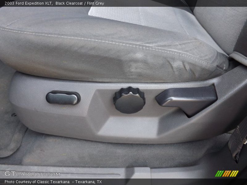 Black Clearcoat / Flint Grey 2003 Ford Expedition XLT