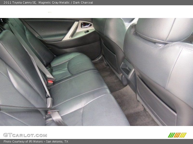 Magnetic Gray Metallic / Dark Charcoal 2011 Toyota Camry SE