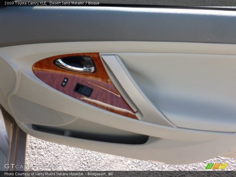 Desert Sand Metallic / Bisque 2009 Toyota Camry XLE