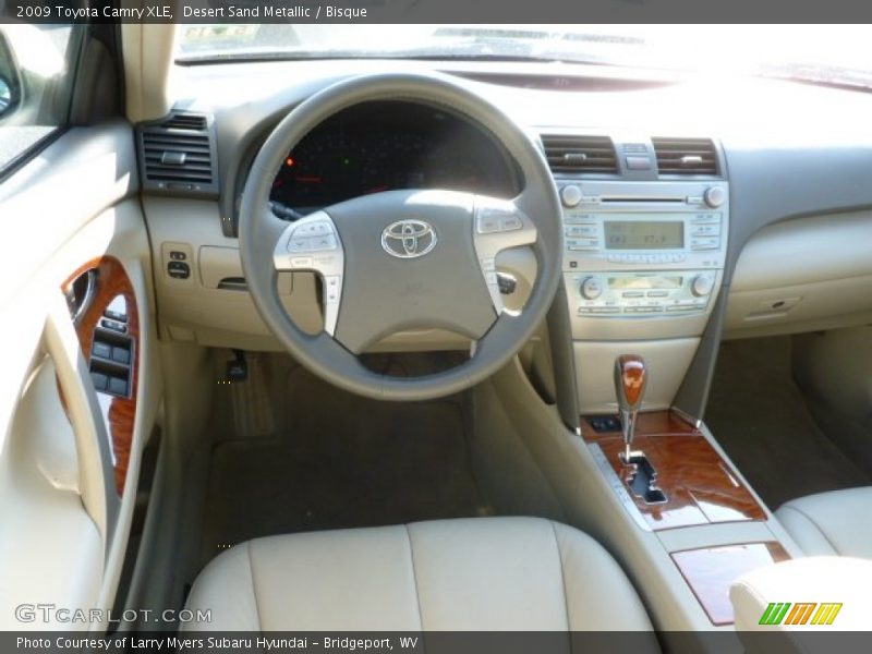 Desert Sand Metallic / Bisque 2009 Toyota Camry XLE