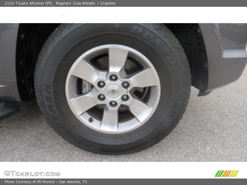 Magnetic Gray Metallic / Graphite 2010 Toyota 4Runner SR5