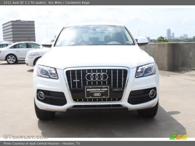 Ibis White / Cardamom Beige 2012 Audi Q5 3.2 FSI quattro