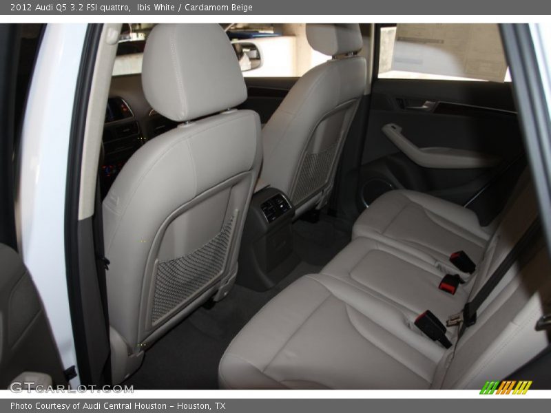 Ibis White / Cardamom Beige 2012 Audi Q5 3.2 FSI quattro
