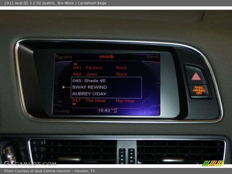 Ibis White / Cardamom Beige 2012 Audi Q5 3.2 FSI quattro