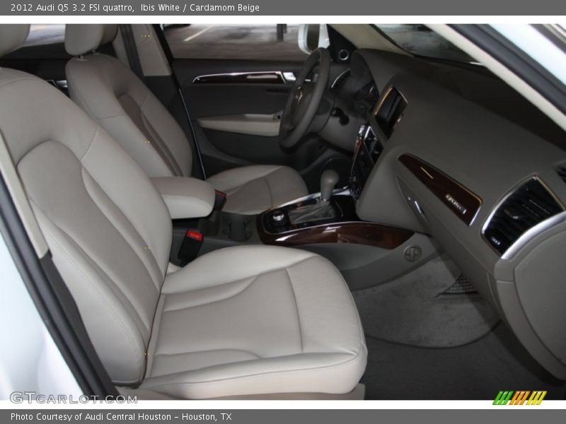 Ibis White / Cardamom Beige 2012 Audi Q5 3.2 FSI quattro