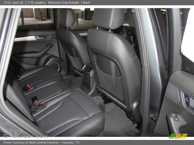 Monsoon Gray Metallic / Black 2012 Audi Q5 3.2 FSI quattro