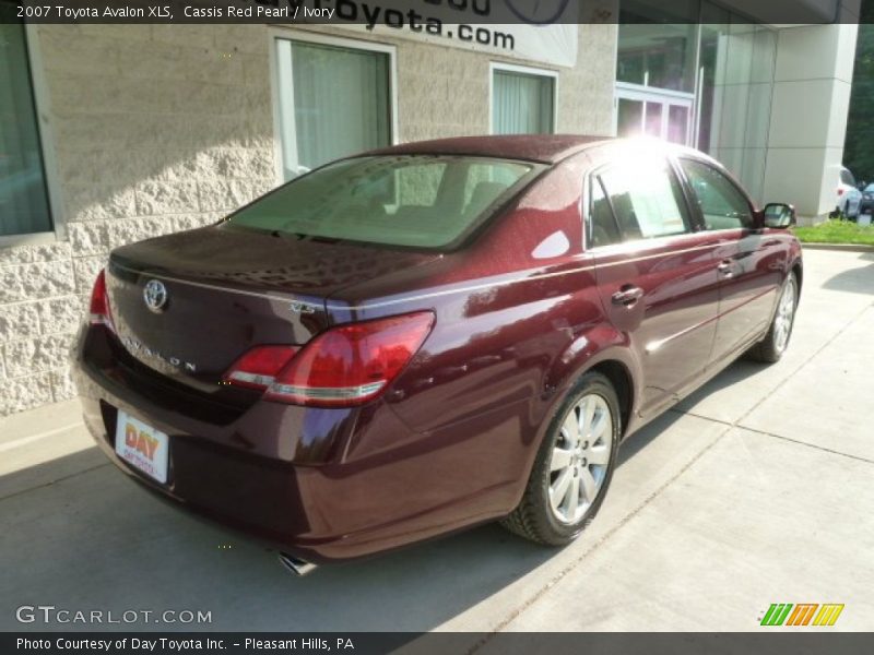 Cassis Red Pearl / Ivory 2007 Toyota Avalon XLS