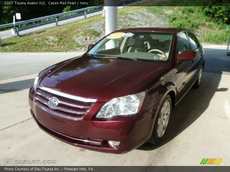 Cassis Red Pearl / Ivory 2007 Toyota Avalon XLS