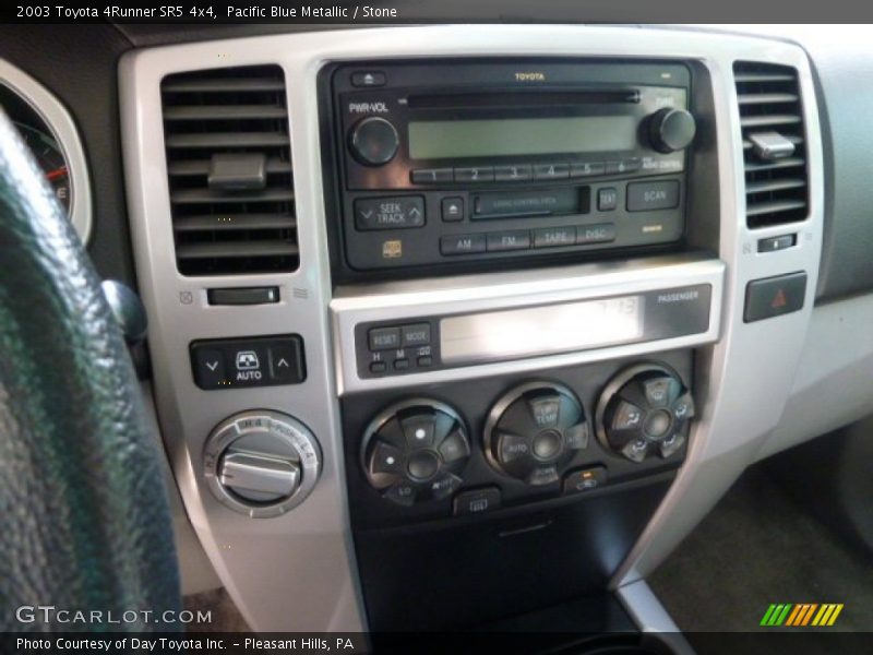 Pacific Blue Metallic / Stone 2003 Toyota 4Runner SR5 4x4