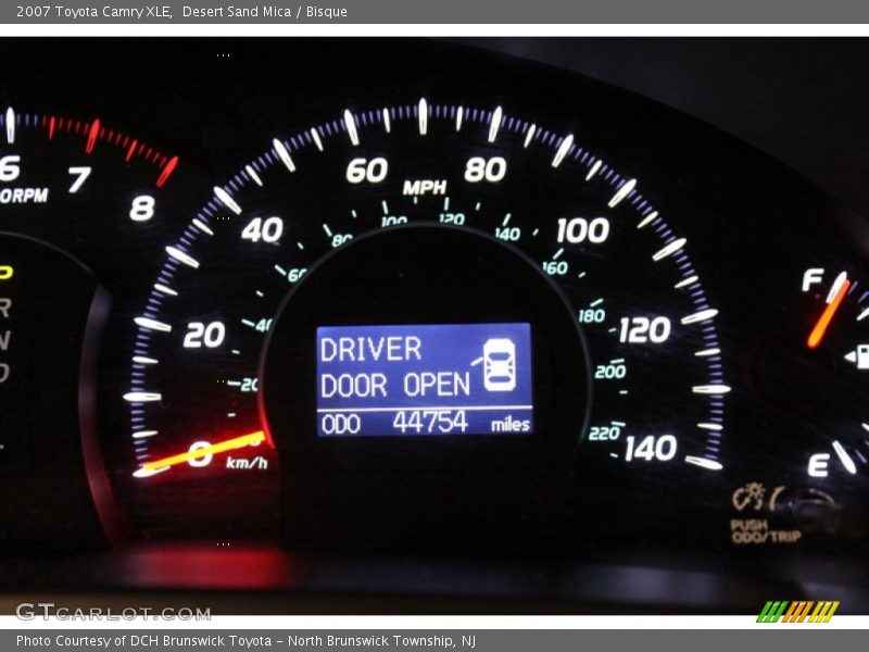 Desert Sand Mica / Bisque 2007 Toyota Camry XLE
