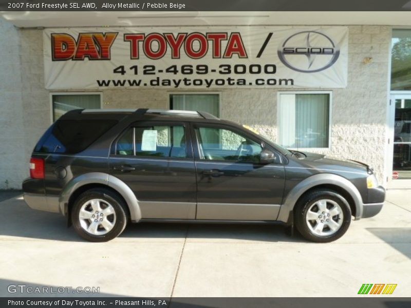 Alloy Metallic / Pebble Beige 2007 Ford Freestyle SEL AWD