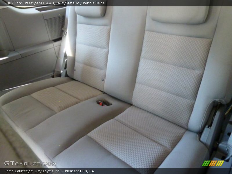 Alloy Metallic / Pebble Beige 2007 Ford Freestyle SEL AWD