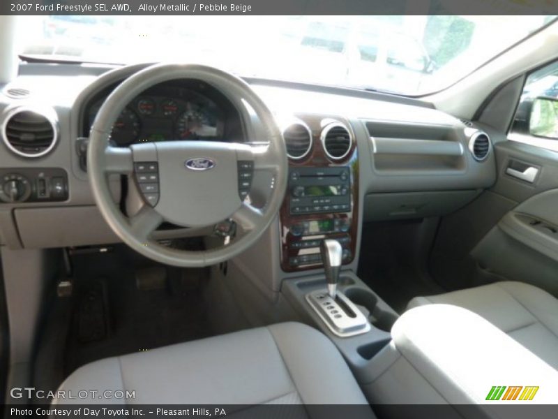 Alloy Metallic / Pebble Beige 2007 Ford Freestyle SEL AWD