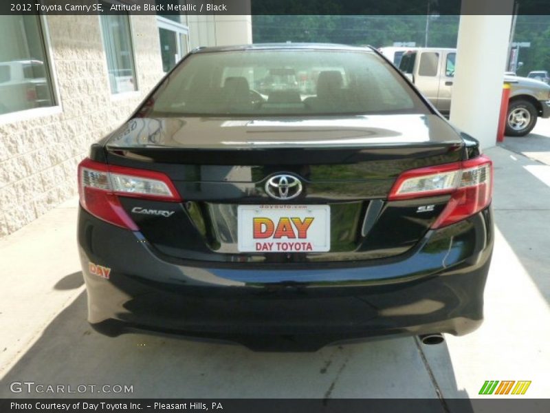 Attitude Black Metallic / Black 2012 Toyota Camry SE