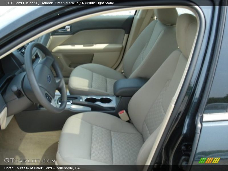 Atlantis Green Metallic / Medium Light Stone 2010 Ford Fusion SE