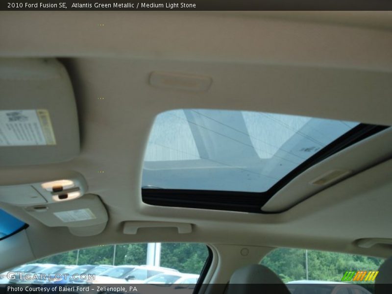 Atlantis Green Metallic / Medium Light Stone 2010 Ford Fusion SE