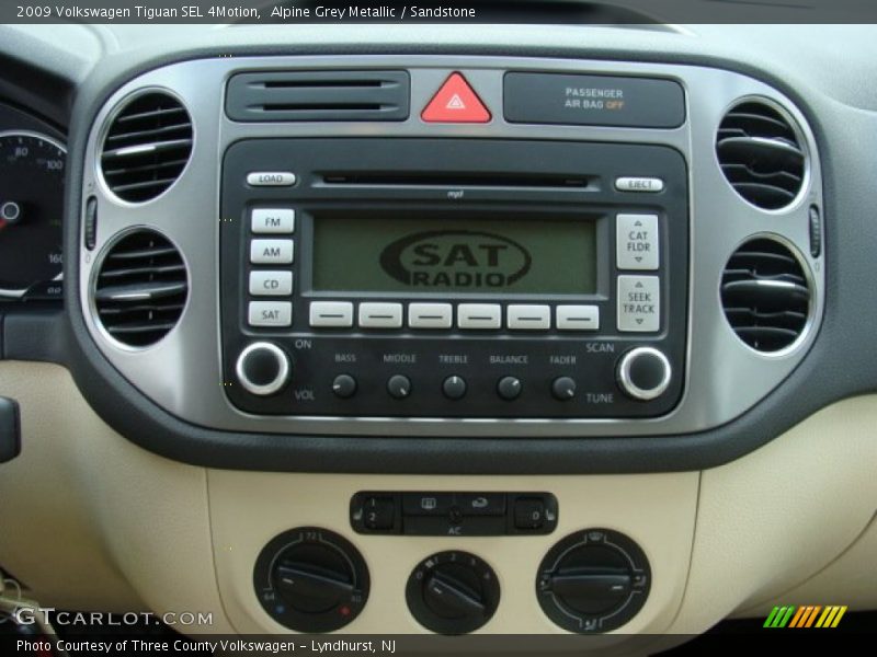 Alpine Grey Metallic / Sandstone 2009 Volkswagen Tiguan SEL 4Motion