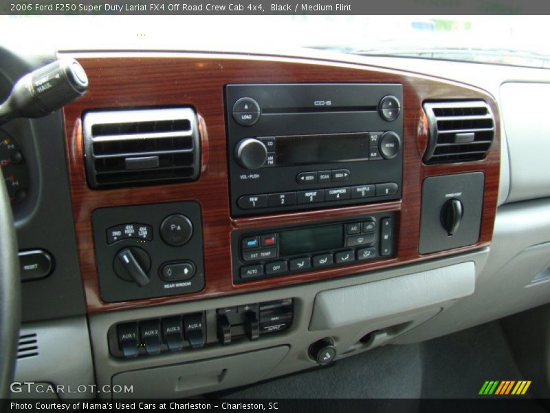 Black / Medium Flint 2006 Ford F250 Super Duty Lariat FX4 Off Road Crew Cab 4x4