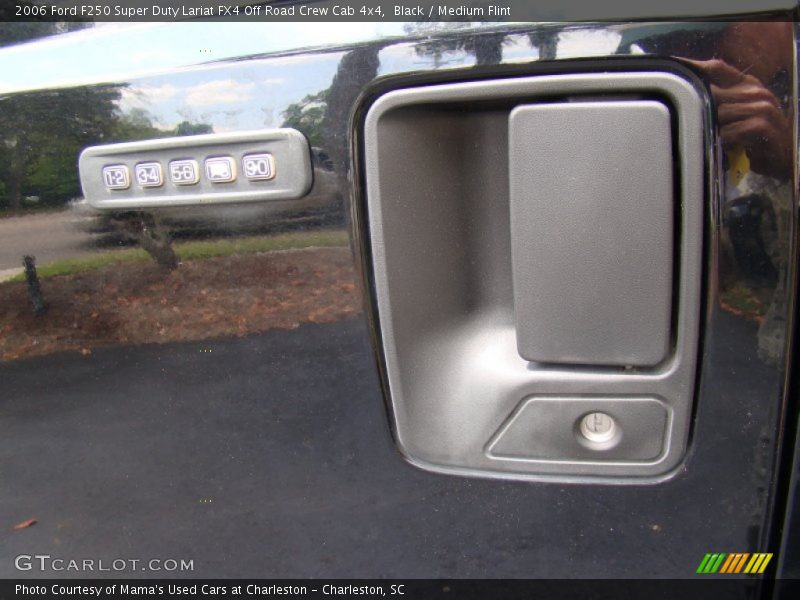 Black / Medium Flint 2006 Ford F250 Super Duty Lariat FX4 Off Road Crew Cab 4x4