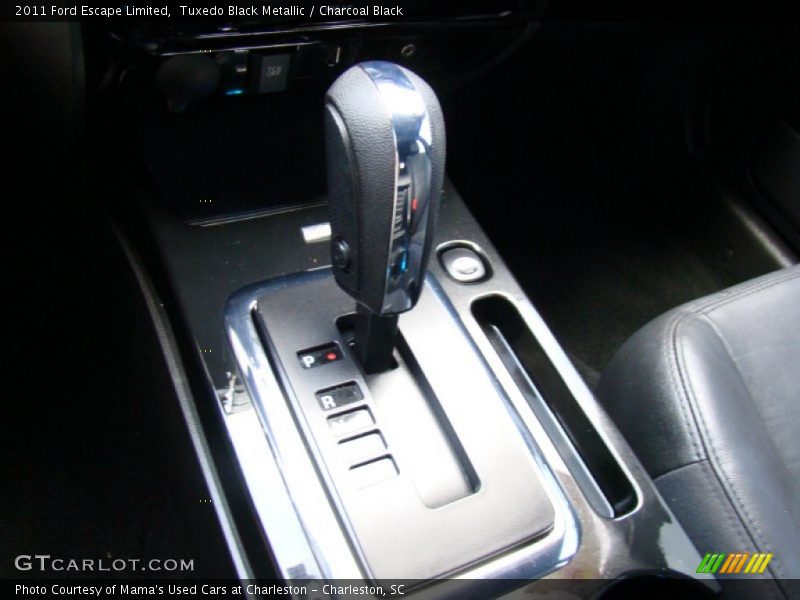 Tuxedo Black Metallic / Charcoal Black 2011 Ford Escape Limited