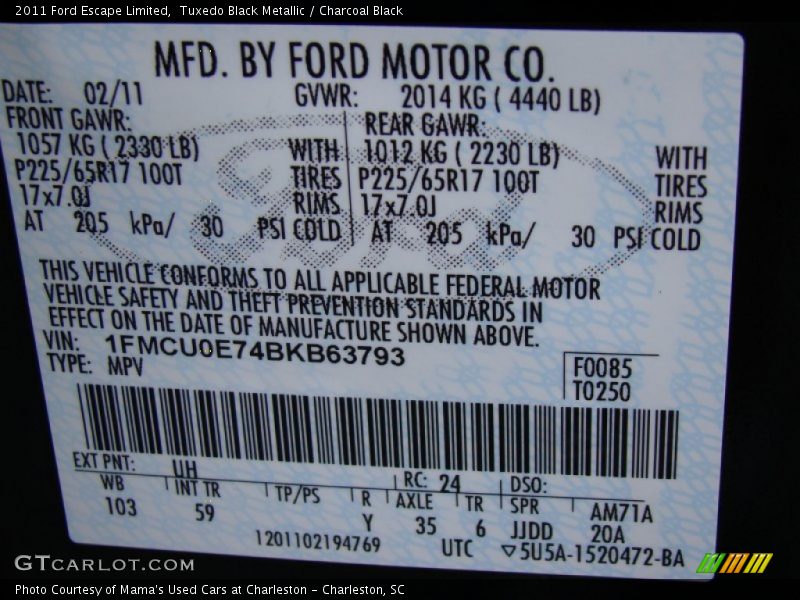 Tuxedo Black Metallic / Charcoal Black 2011 Ford Escape Limited