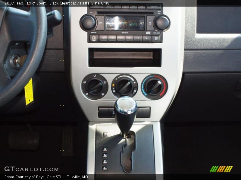 Black Clearcoat / Pastel Slate Gray 2007 Jeep Patriot Sport