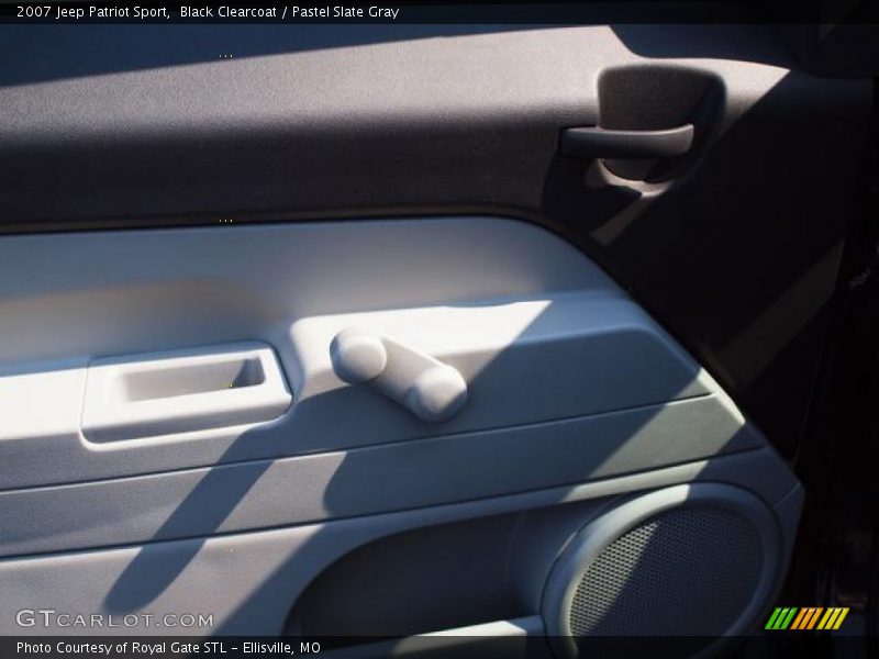 Black Clearcoat / Pastel Slate Gray 2007 Jeep Patriot Sport